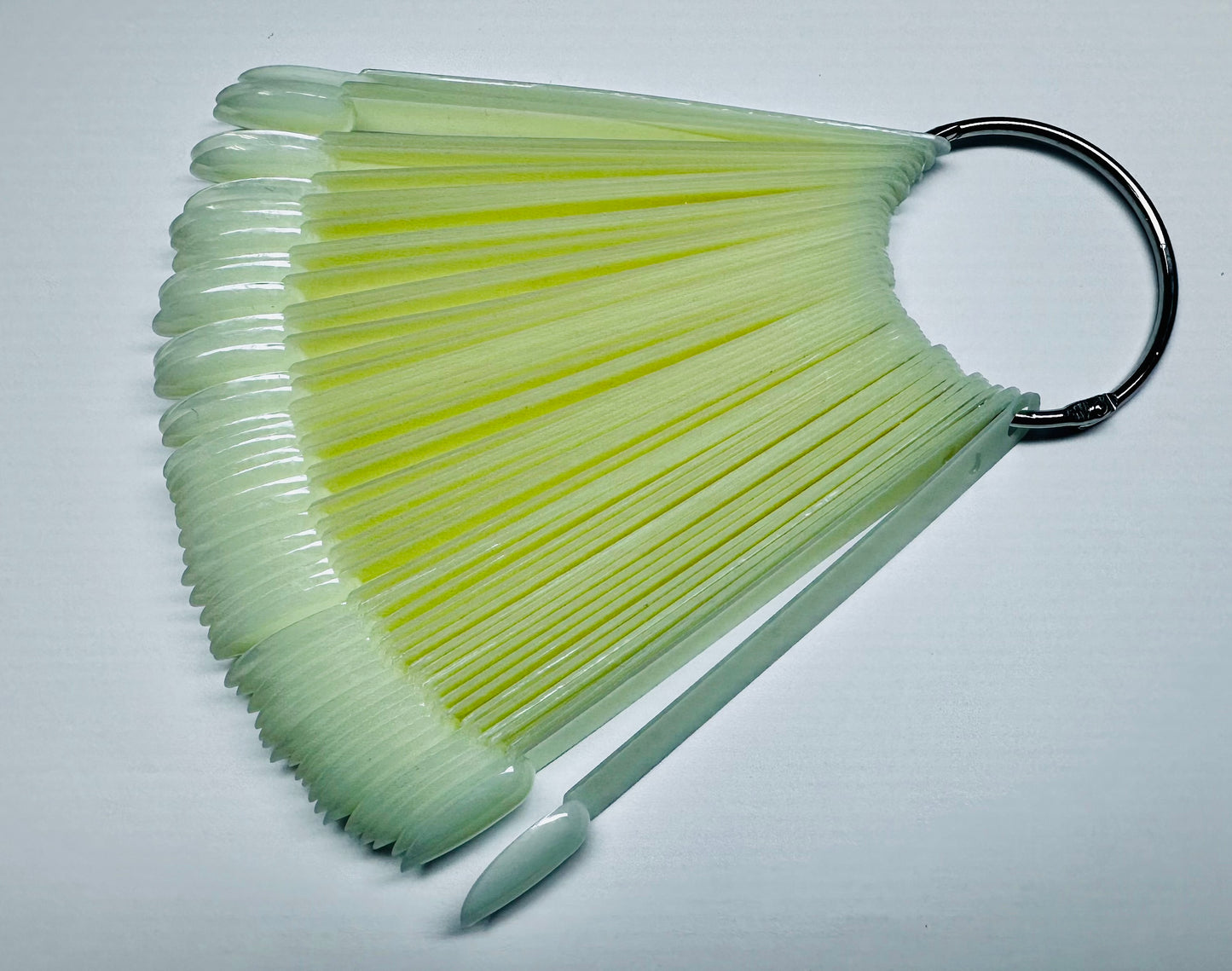 Nail tip display sticks