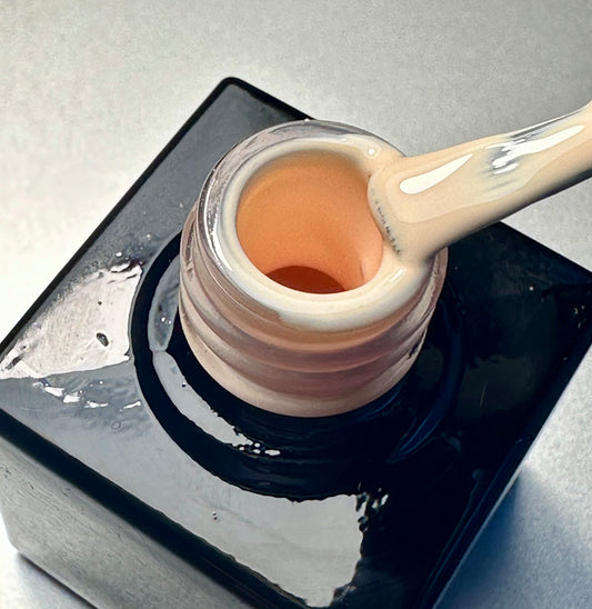 Moth 6ml Hema free gel polish