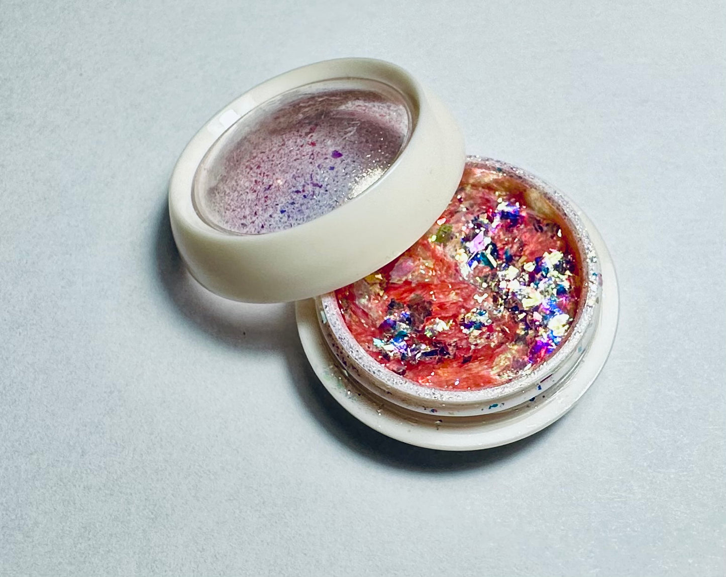 Opal nail foil flakes
