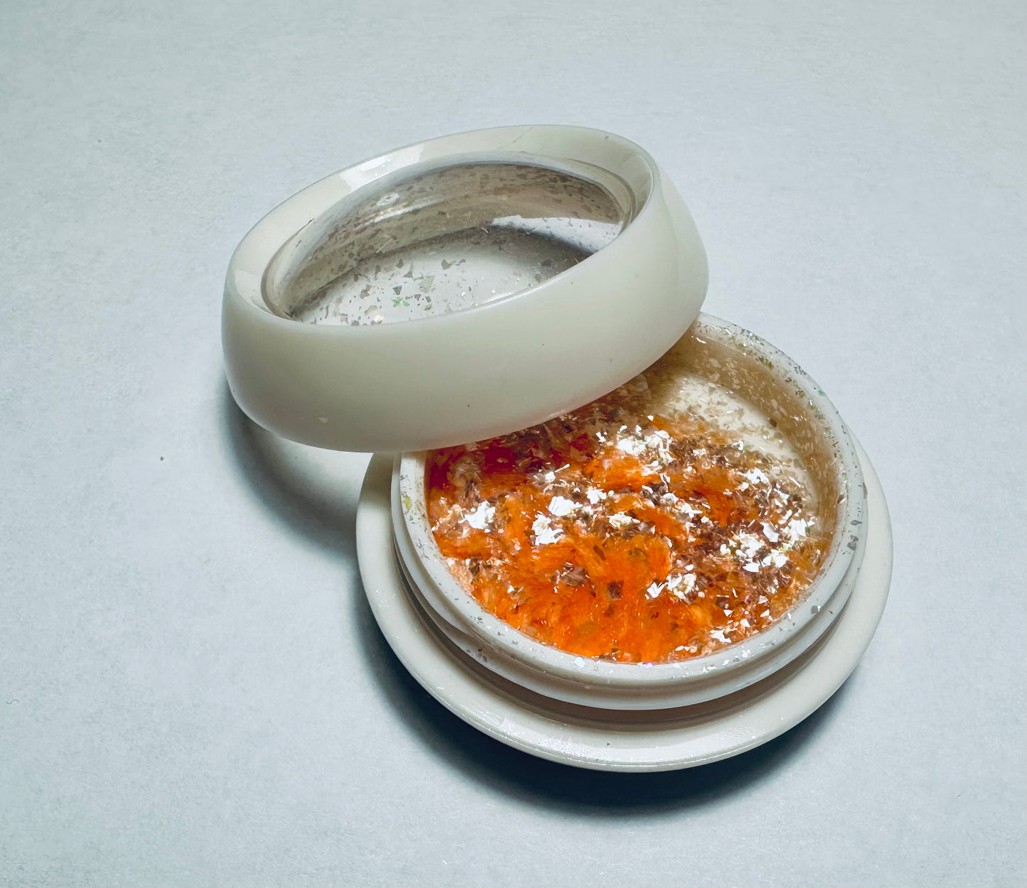 Opal nail foil flakes